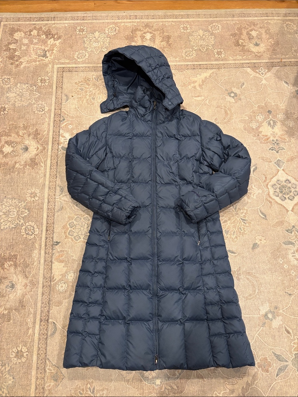 Patagonia Down With It Long Hooded Puffer Coat in Blue Small
